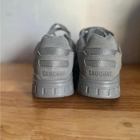 Saucony shadow 5000 Grey Sneaker - Picture 3 of 4